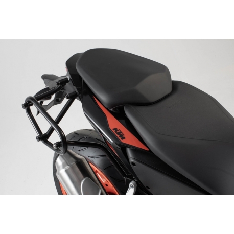 STELAŻ BOCZNY SLC PRAWY SW-MOTECH KTM 690 DUKE (16-17) BLACK