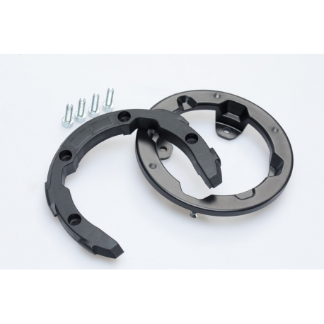 UCHWYT MOCUJĄCY TANKRING EVO SW-MOTECH KAWASAKI MODELS (16-) BLACK