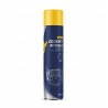 MANNOL PLAK COCKPIT REINIGER APPLE-SPRAY DO CZYSZCZENIA KOKPITU, ZAPACH JABŁKOWY 650ML (6115) (24)