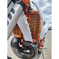 FM-PARTS OSŁONY CHŁODNICY (KRATKI) ALUMINIUM KTM/HUSQVARNA/GAS GAS '24 TBI KOLOR POMARAŃCZOWY