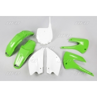 UFO KOMPLET PLASTIKÓW KAWASAKI KX 85 '01-'13 RESTYLING KOLOR OEM (ZIELONY/BIAŁY) (KA207KE999)