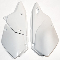 UFO BOCZKI TYLNE SUZUKI DRZ 400E '00-'24 KOLOR BIAŁY