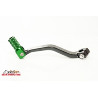 ACCEL DŹWIGNIA ZMIANY BIEGÓW KAWASAKI KX 60 '85-'02, KX 80/85 '91-'25 ALUMINIOWA KOLOR CZARNY, KOŃCÓWKA ZIELONA