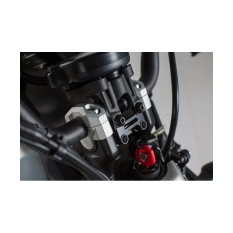 ZESTAW PODWYŻSZAJĄCY SW-MOTECH KIEROWNICĘ PODWYŻSZENIE 20 MM YAMAHA XSR 700 (16-) BLACK