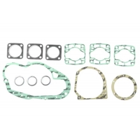 ATHENA 2026/01 KOMPLET USZCZELEK SUZUKI GT 380 '72-'77