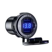 BIKETEC PRO GNIAZDO MOTOCYKLOWE 2X USB-A 3.0 QC Z WOLTOMIERZEM (EL)