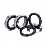 FACTORY LINKS 2026/01 ŁOŻYSKA KOŁA PRZEDNIEGO Z USZCZELNIACZAMI KTM SX 85 12-15, TYLNEGO KAWASAKI KX 125 '03-07, KXF 250 '04-'25