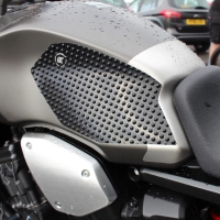 NAKLEJKA NA BAK TANKPAD ANTYPOŚLIZGOWY RG RACING EAZI-GRIP HONDA CB1000R 18- - EVO