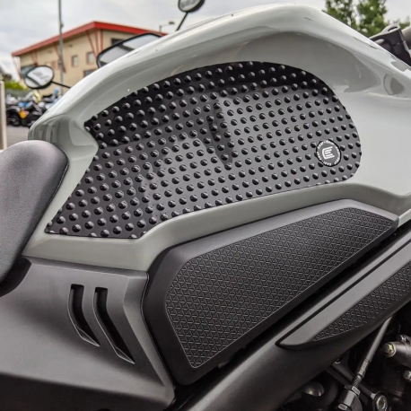 NAKLEJKA NA BAK TANKPAD ANTYPOŚLIZGOWY RG RACING EAZI-GRIP HONDA CB650R/CBR650R 19- - EVO